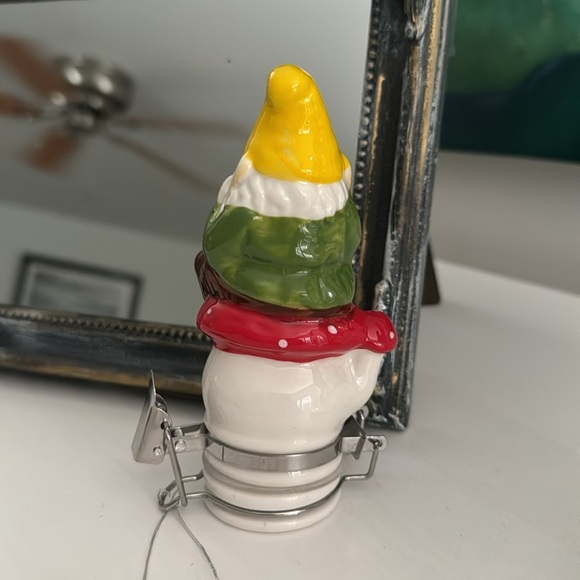 Set Gnomes Porcelain Container Art Decor NWT (2) - Picture 6 of 10